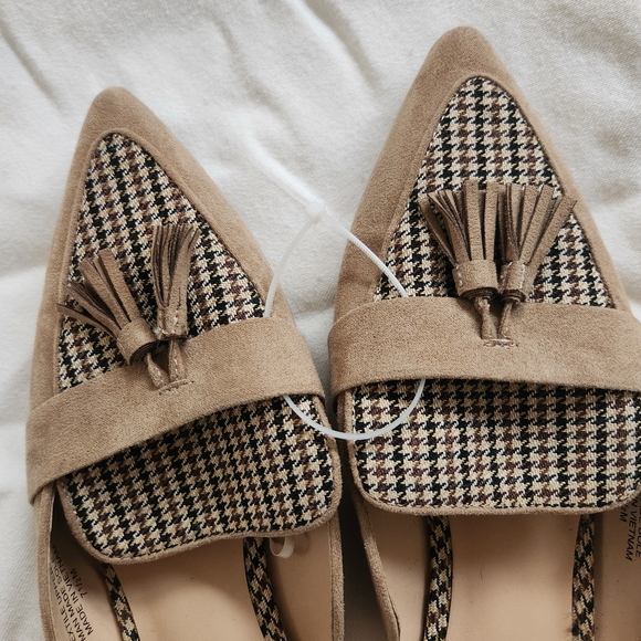 Ann Taylor Factory 7.5 Tassel Houndstooth Pointed Toe Mules Loafers Fall Work - Picture 1 of 5